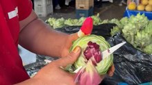 How do you peel artichoke heads?
