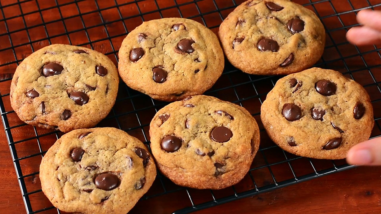Perfect Classic Chocolate Chip Cookies – Easy Homemade Recipe_1080p