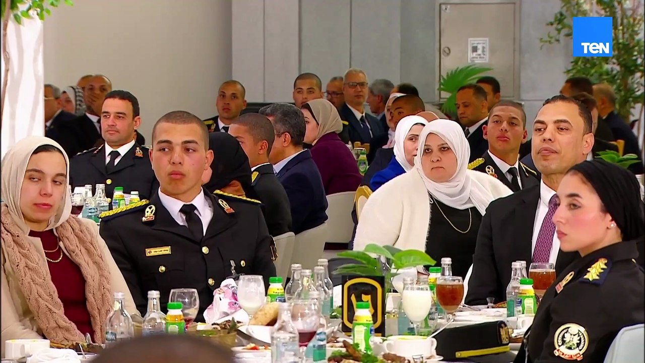 رسائل هامة للمصريين.. الرئيس السيسى يشارك في حفل إفطار أكاديمية الشرطة
