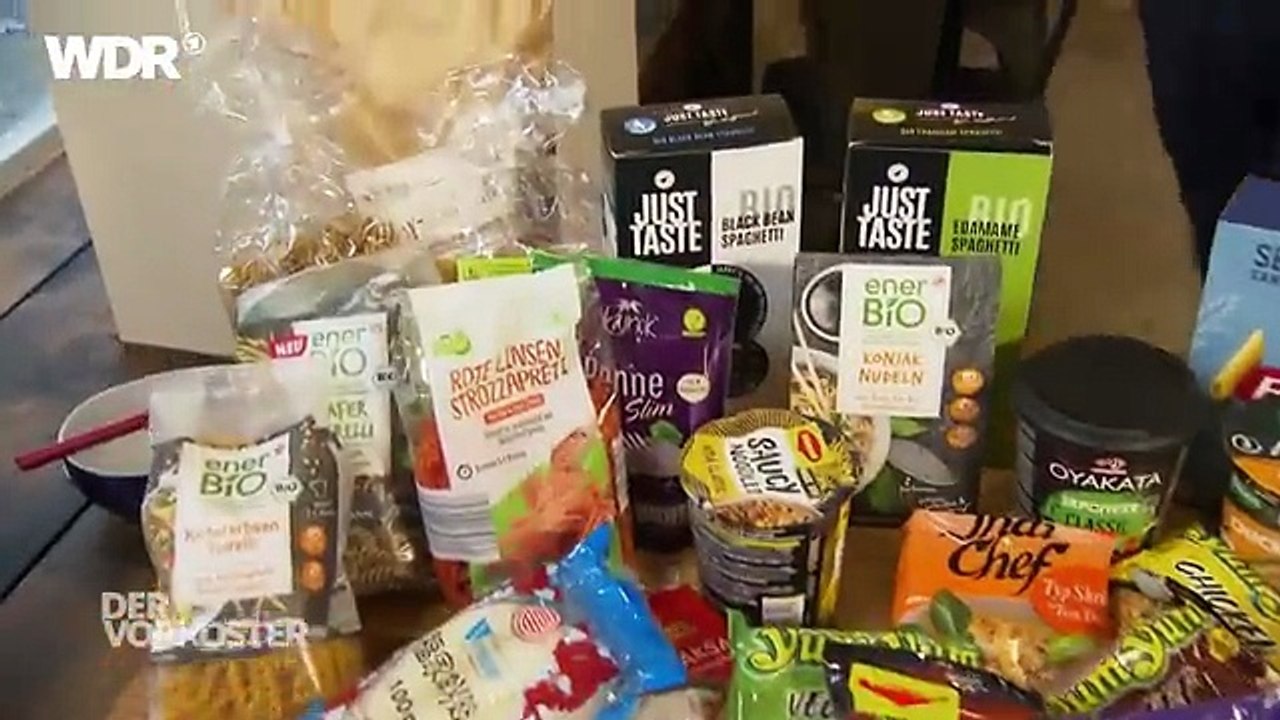 moderne Nudelgerichte_ Udon und Baked-Feta-Pasta