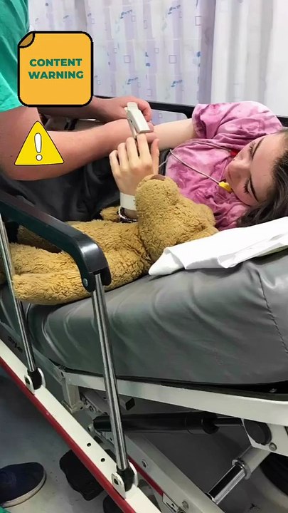 trigger warning ❗️powerful one tonight, sorry. still fighting 💪🏼 #seizures #tourettes #foryou #disability #awareness created by thistrippyhippie with 💫Amy💫's original sound