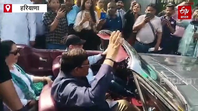 फरीदाबाद की सड़कों पर दौड़ी विंटेज कारें, मंत्री विपुल गोयल ने दिखाई हरी झंडी, बोले- धरोहर संभालना जरूरी