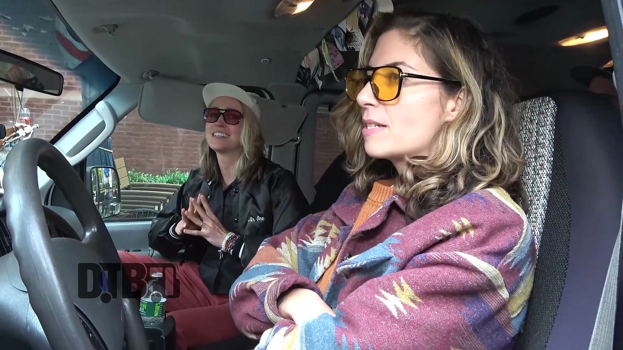 Weakened Friends - BUS INVADERS Ep. 2180