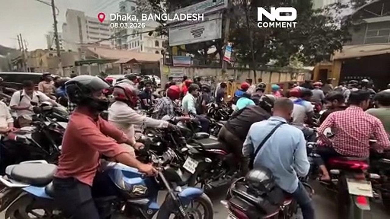 Long fuel queues form in Bangladesh amid fears of supply shortages