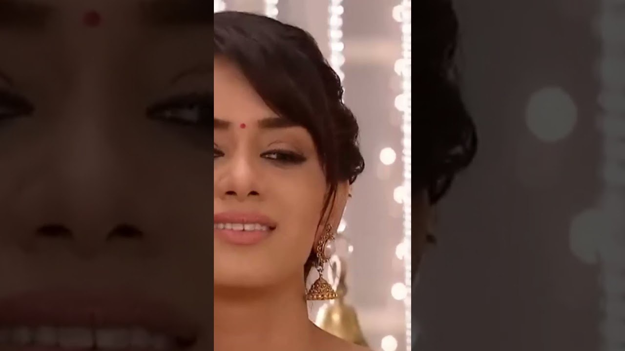 Elindeki Kına Geçse de Sevgisi Kalacak #shorts #karasevdam #meriaashiqui