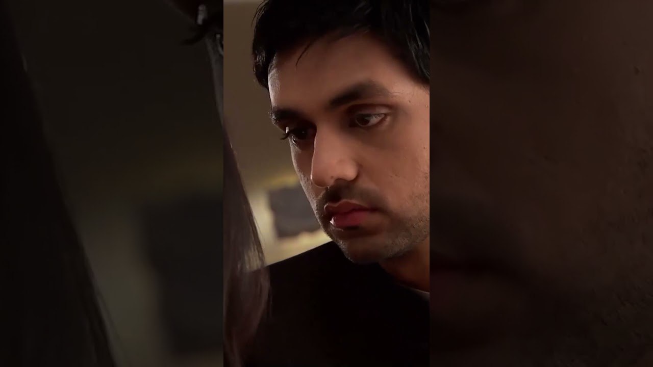 Sen Düşersen Bende Düşerim #shorts #karasevdam #meriaashiqui