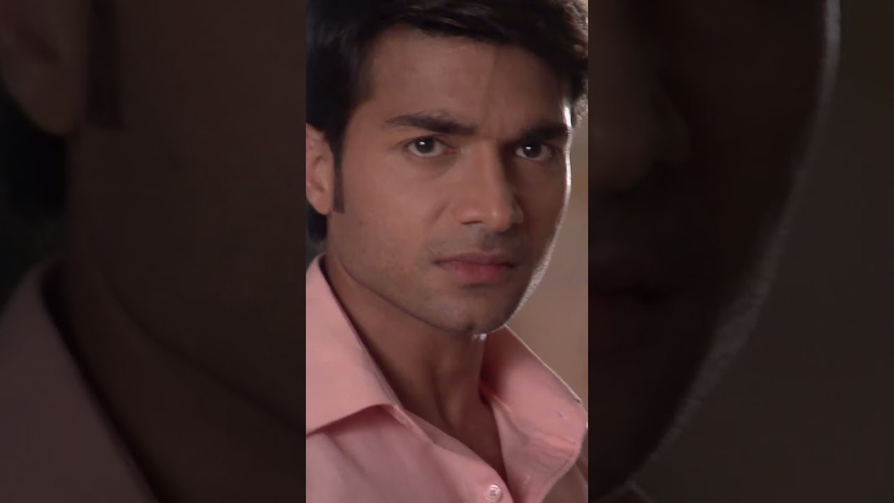 Eşini Başka Kadınla Yakaladı #shorts #karasevdam #meriaashiqui