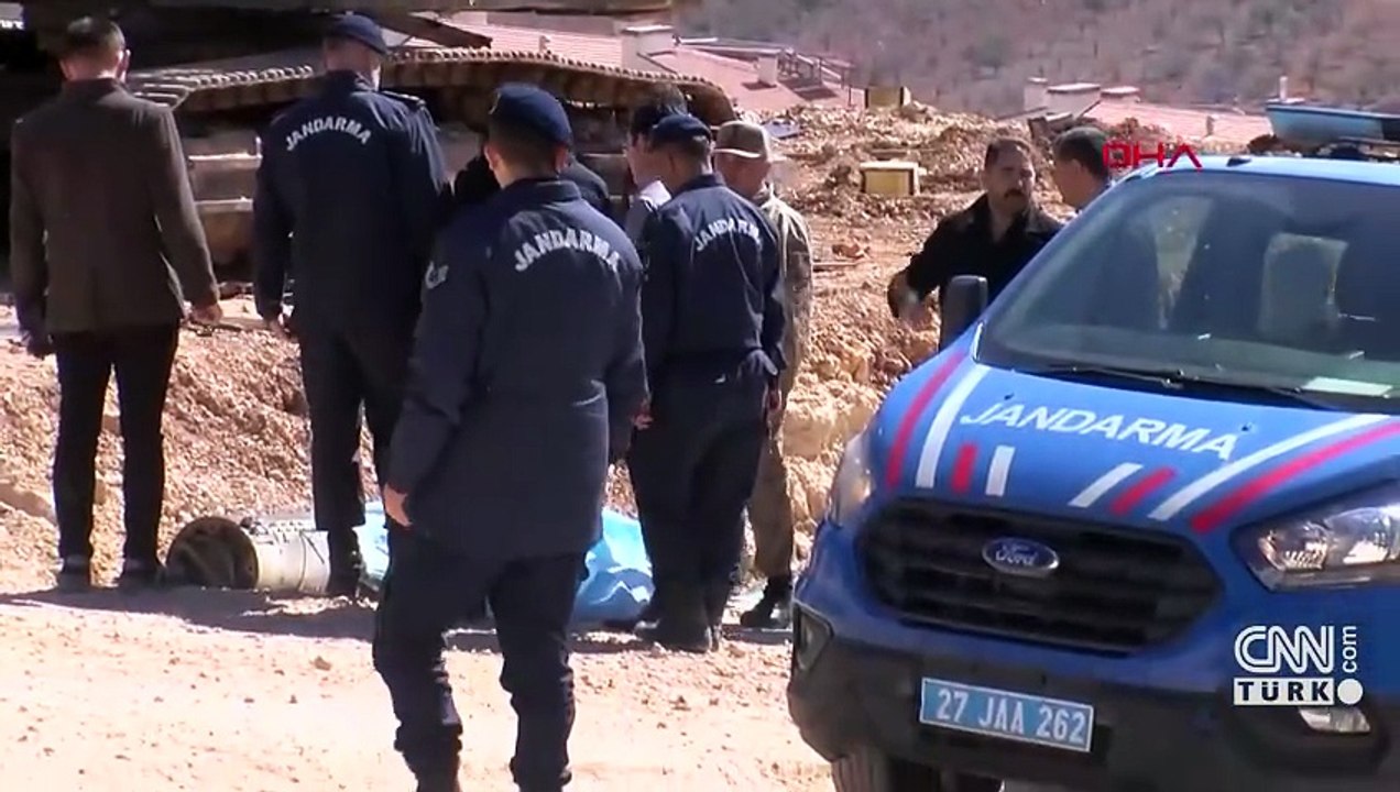 MSB: İran'dan atılan füze imha edildi! Bazı mühimmat parçaları Gaziantep'te boş arazilere düştü