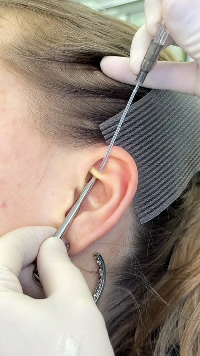 The Rook Piercing: The Bold Choice That Completed My Vision #rookpiercing #eyebrowpiercing #dubai