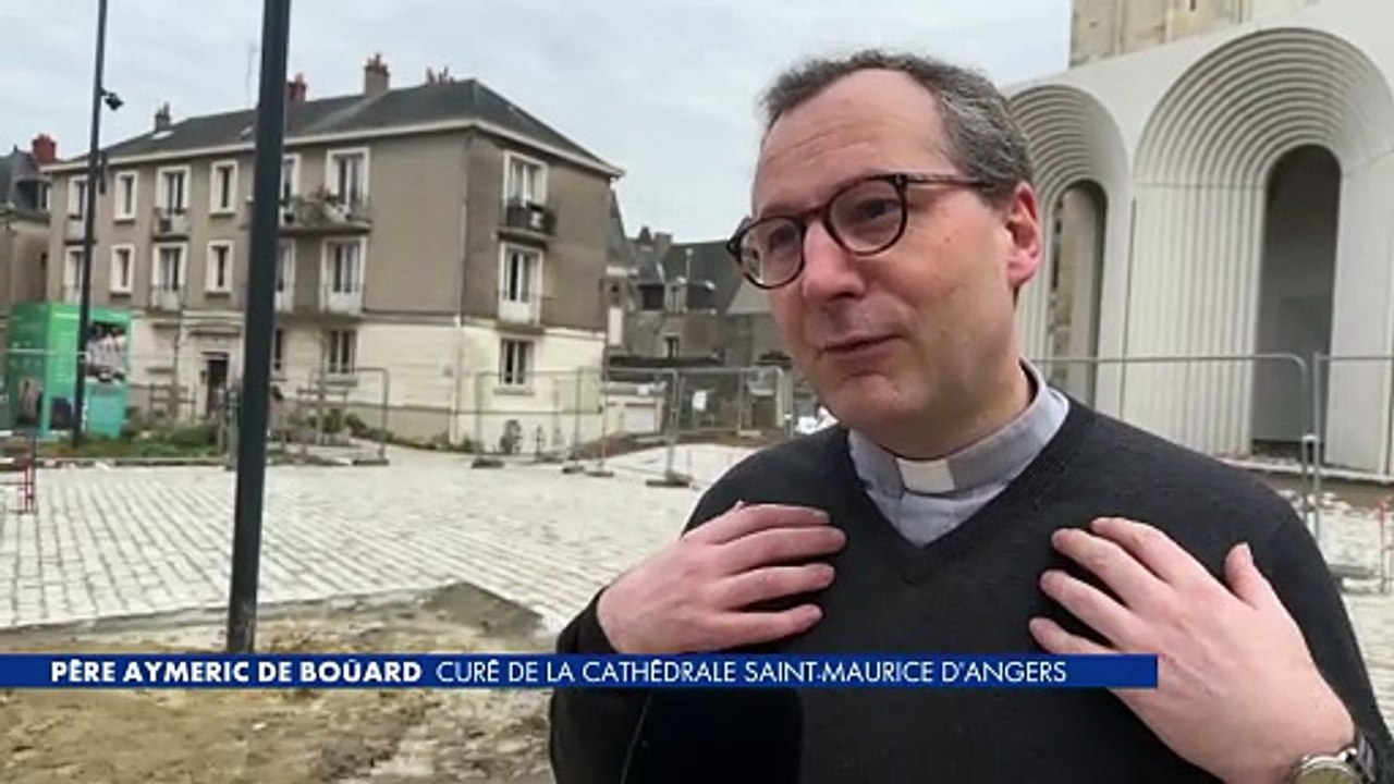 Galerie contemporaine de la cathédrale d'Angers : un choix artistique très controversé