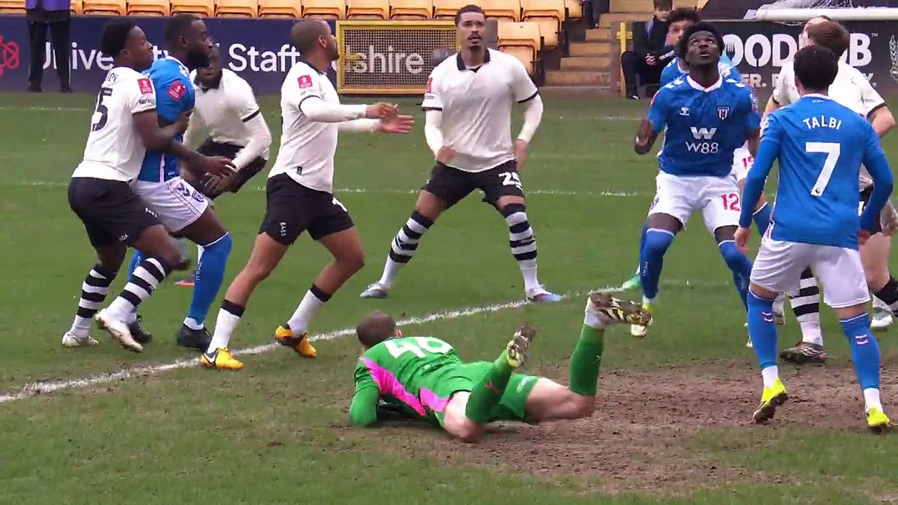 Port Vale's DREAM run continues! 🤩 | Port Vale (1-0) Sunderland - video ...