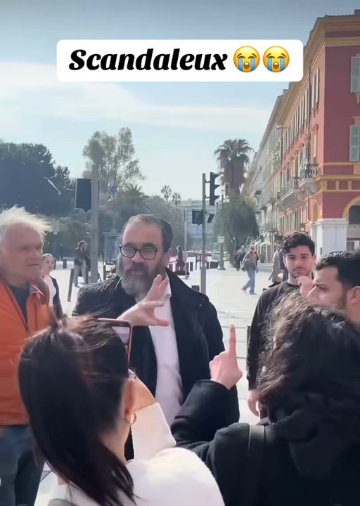 Il a cru que personne filmait… 👀