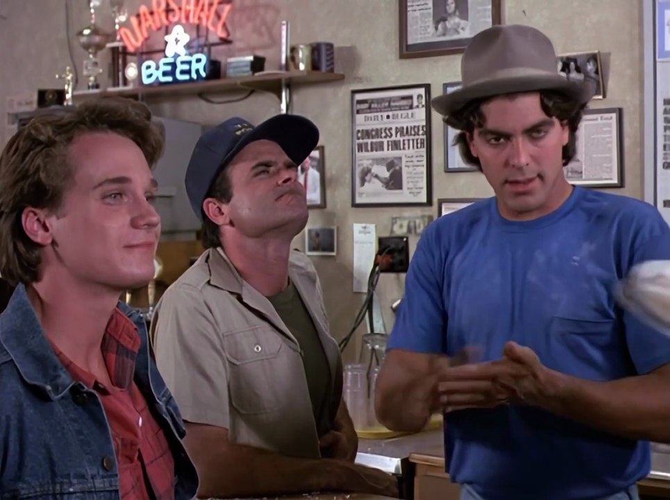 El Retorno De Los Tomates Asesinos 1988 Español Latino Doblaje Original Mexicano - Return Of The Killer Tomatoes - Fullscreen