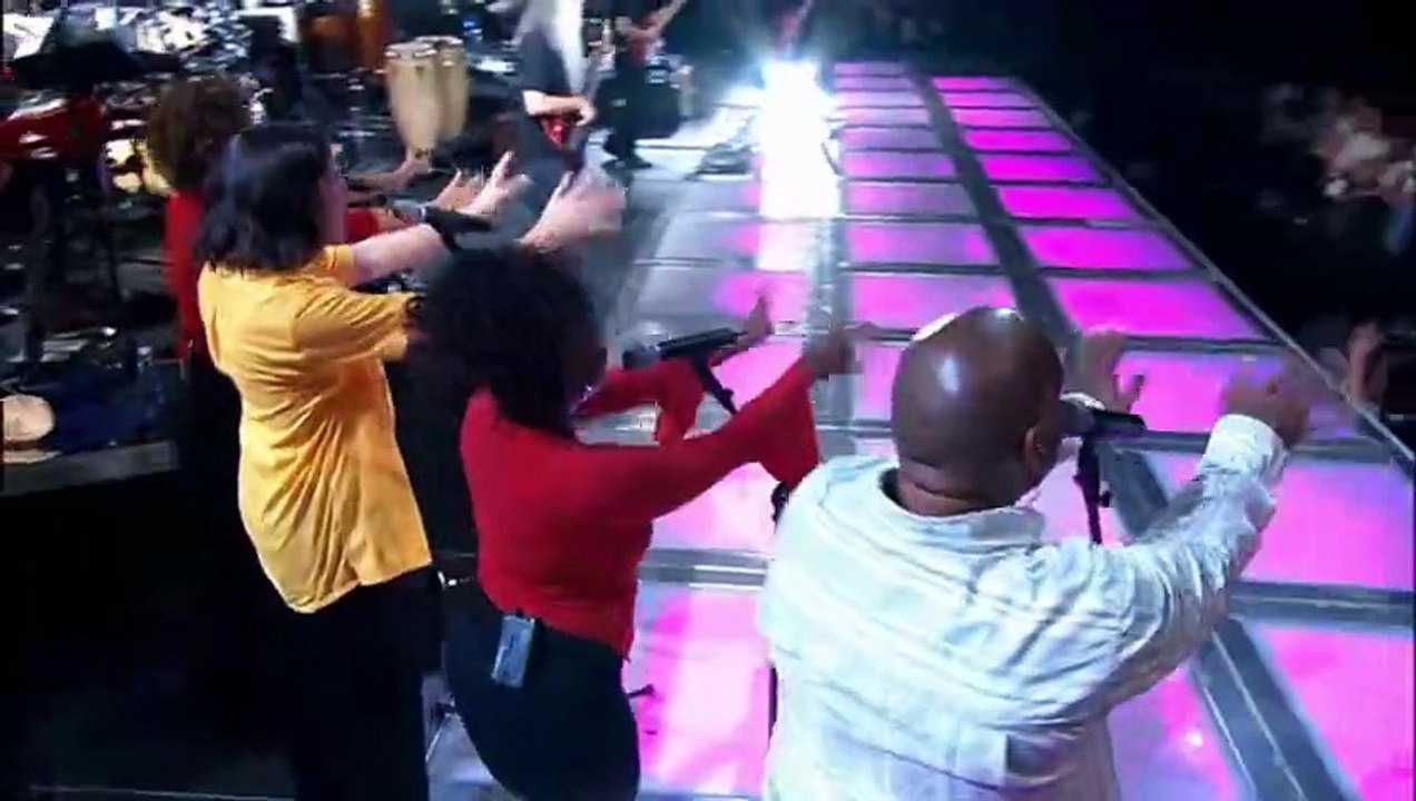 You Can't Hurry Love (The Supremes cover)...Two Hearts - Phil Collins (live)