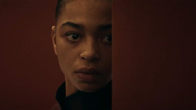 Privilégios 1ª Temporada Trailer Legendado