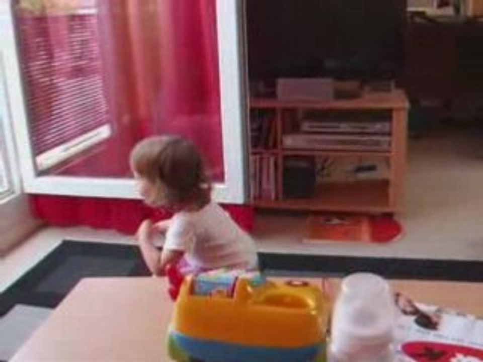 Une petite Sarah pleine de vie !!!