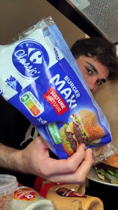 Je teste les frites fraîches Lunor + les nouvelles sauces Quick x Lesieur en exclu chez Carrefour !