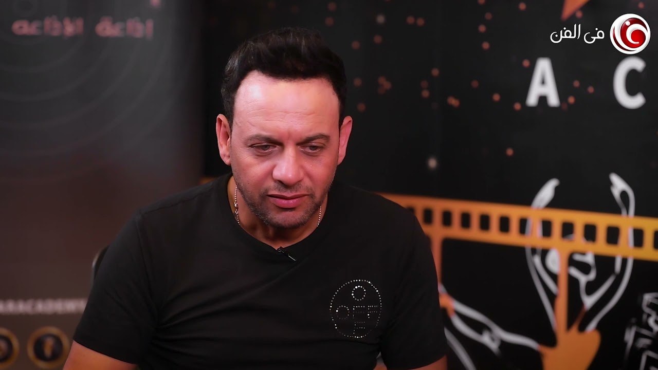 مصطفى قمر: حميد الشاعري كان بيلاعني كوتشينة على الأغاني بتاعتي.. حظي إن الكوتشينة كان فيها 8 ولاد 😂😅