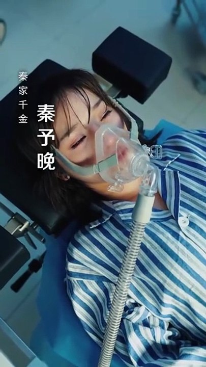 On the day she finished giving birth, she was calculated by her adoptive brother to kill her child tragically, and she also died with hatred