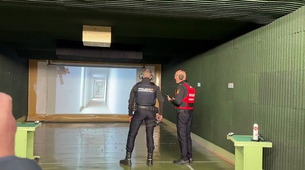 Policía Nacional de Albacete Galería de Tiro