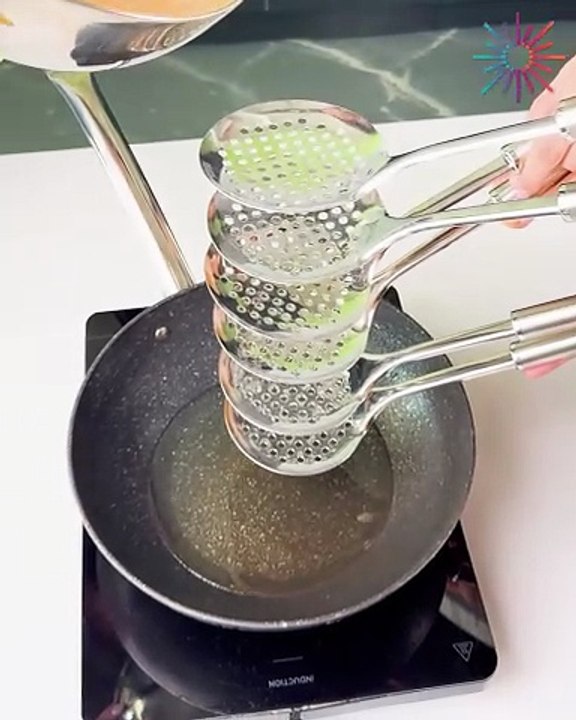 Eggs in action! 🍳