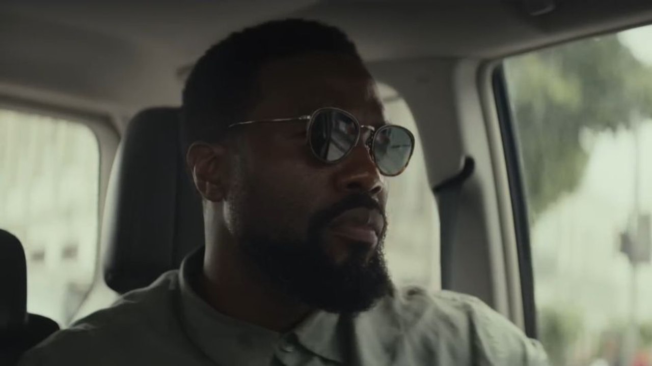 Homem em Chamas 1ª Temporada Trailer Dublado