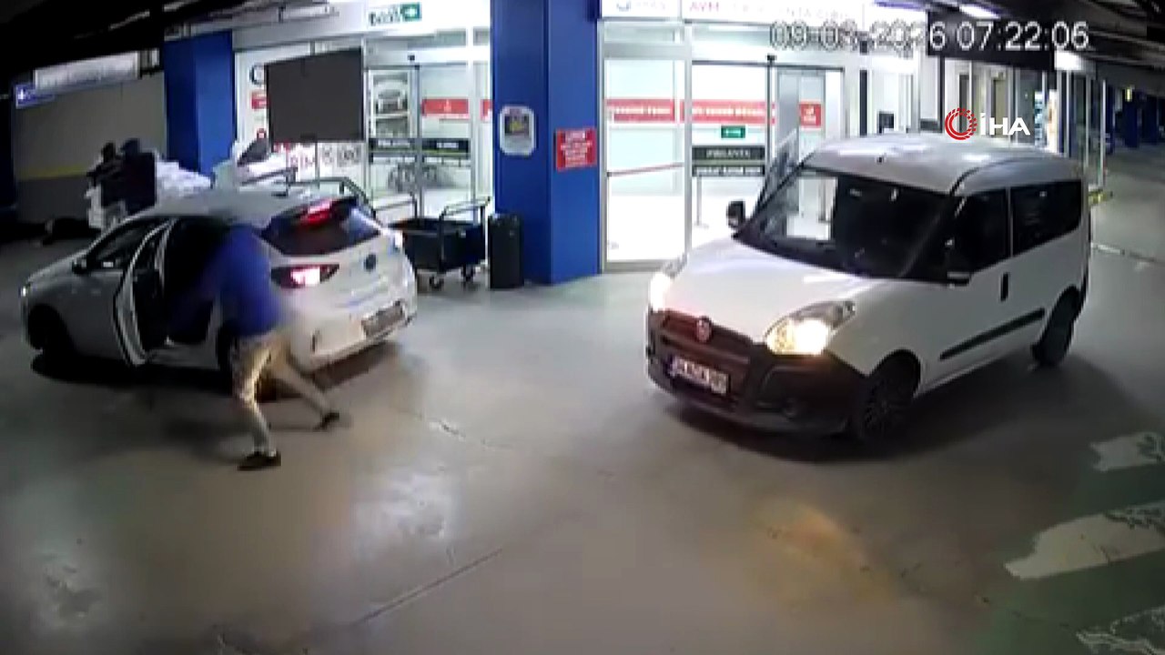 Kuyumcukent'te 20 milyon liralık silahlı vurgun O anlar kamerada