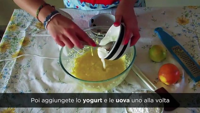 Ciambella agli agrumi e yogurt