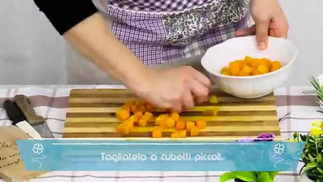 Crostini piccanti alla crema di zucca e salame ungherese Clai