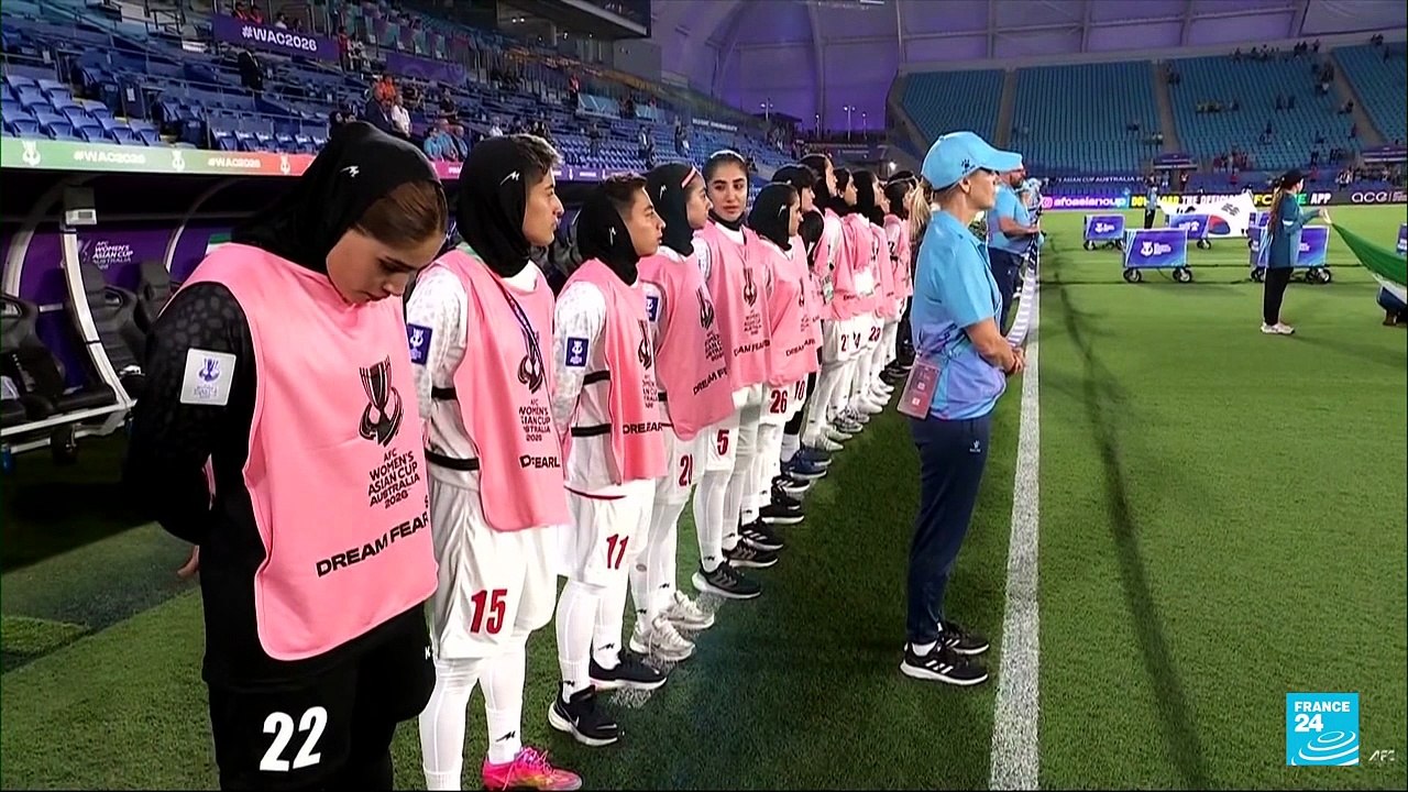 Australia da asilo a cinco jugadoras de fútbol iraníes que se negaron a cantar el himno