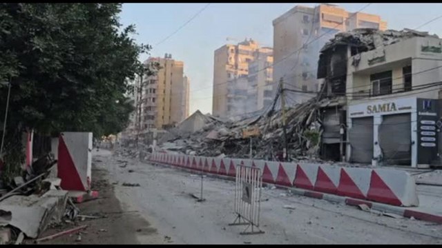 Il risveglio della capitale libanese dopo gli attacchi israeliani