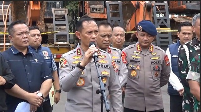 Polda Lampung Tangkap 24 Orang di Tambang Emas Ilegal Way Kanan