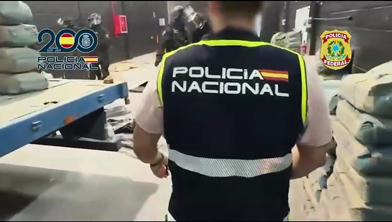 Desarticulada una organización criminal vinculada a la mocromafia por introducir 1.500 kilos de cocaína ocultos en sacos de cemento