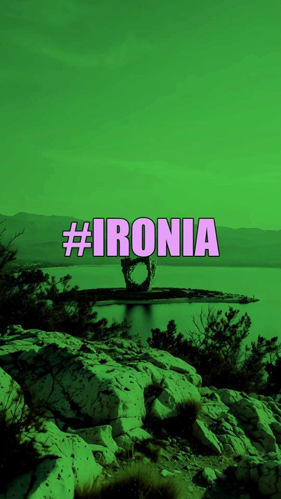 ¿Ves luz en tu reflejo #Ironia #ironiaconverdad #risainteligente