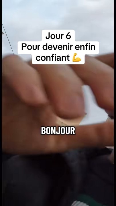 Je vais voir des inconnus pour travailler ma confiance en moi 📈