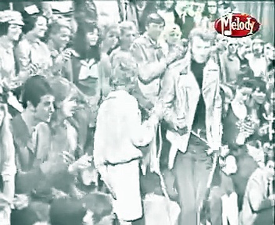 1966 – Johnny Hallyday – Medley avec Petula Clark (Tête de Bois et Tendres Années, 25 Mai)