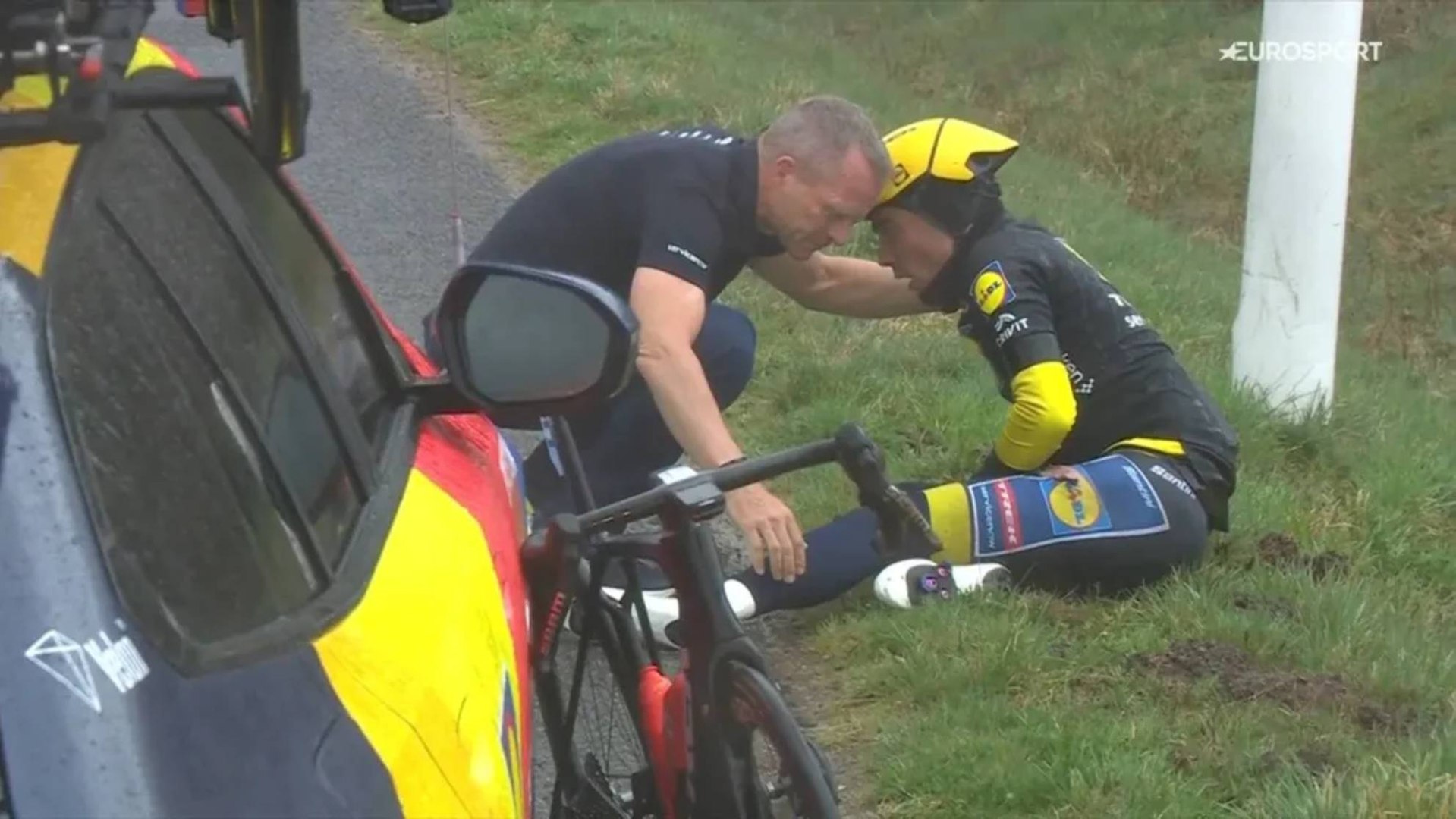 Juan Ayuso, el líder caído: “Todo lo negativo es una oportunidad para superarme”