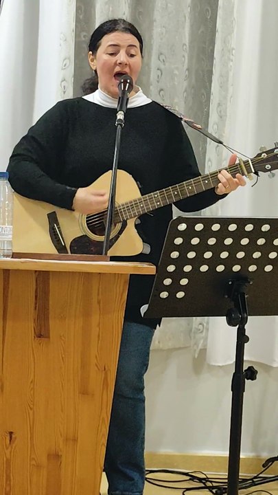 Muéstranos tu luz, Dios. Alabanza y adoración cristiana