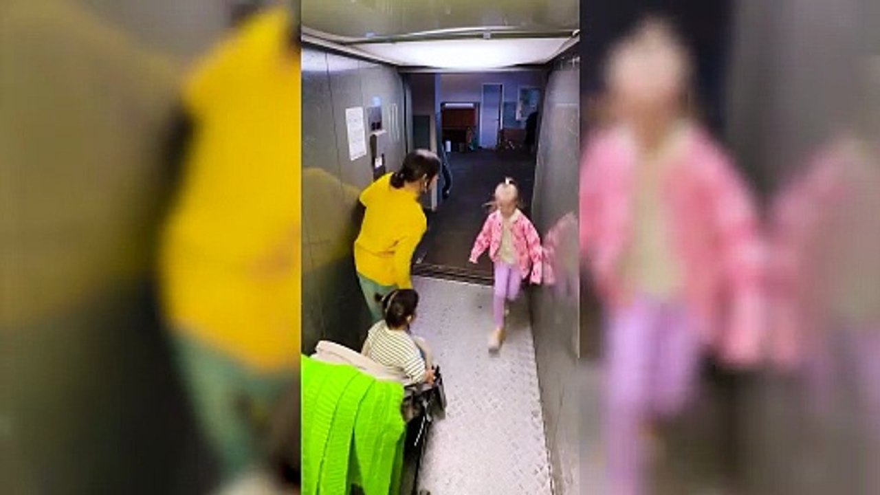 Mom Instinct vs. Danger: Elevator Escape 🧠🛡️