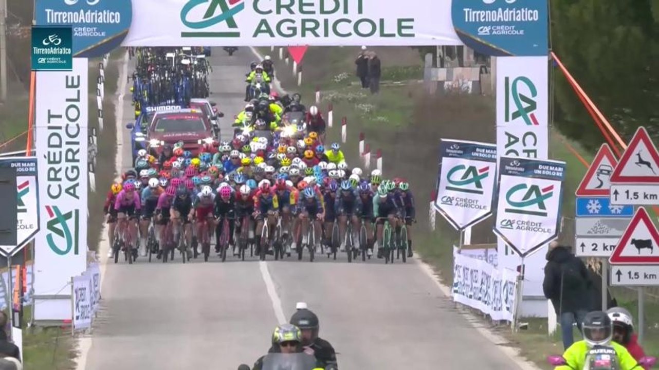 Tirreno-Adriatico, Andresen vince la terza tappa: gli highlights