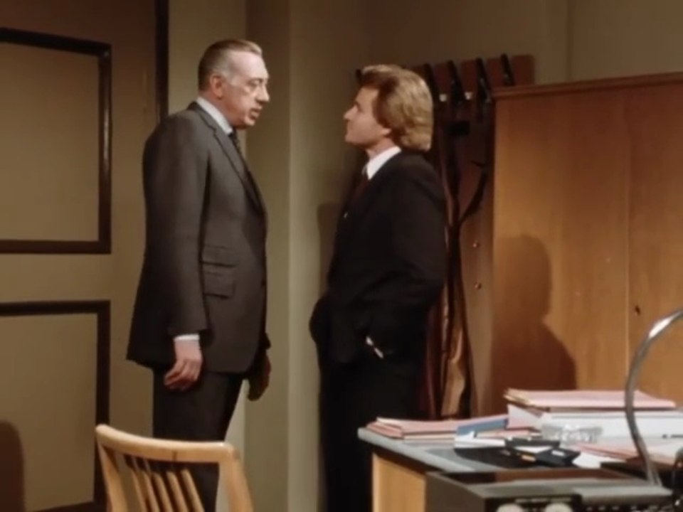 Derrick - Folge 95 - Das Alibi