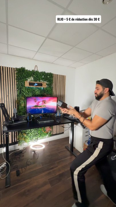 NOUVEAU SETUP = NOUVEAU MATOS GAMING ET ON COMMENCE AVEC LES ENCEINTES ACHETER SUR @Joybuy France ! Code RLIO = 5 € de réduction 💥Livraison gratuite et service Plus pour les nouveaux clients 🚀#test #tech #gaming #JoybuyFinds #ShopWithJoybuy