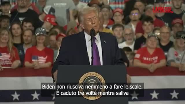 Trump in Ohio: ironia su Biden poi sospende il comizio per il malore di una donna nel pubblico