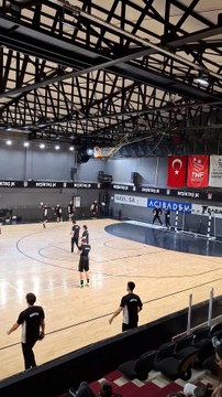 Maç Önü - Beşiktaş v Trabzon BŞB - Ardventure Erkekler Süper Ligi - Play-Off 1. Maç