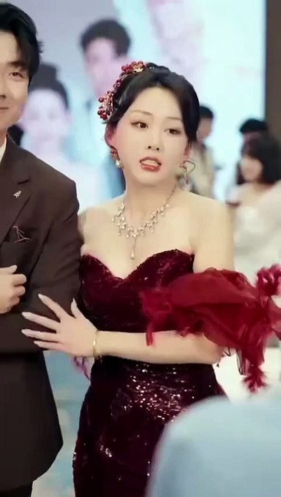 On The Run, CEO Falls Into a 5YO's Trap By Accident - Had No Clue She's His Own Daughter [Full Movie] [Full Storyline]Full EP - Full