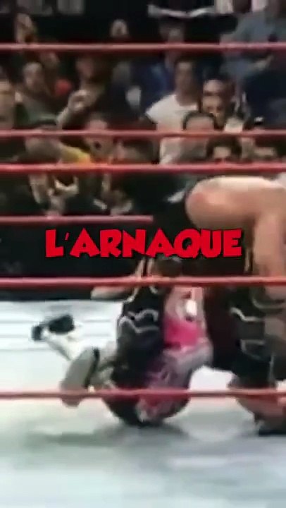 La clause secrète qui a détruit la WWE... 📄😱 #shorts #wwe #brethart