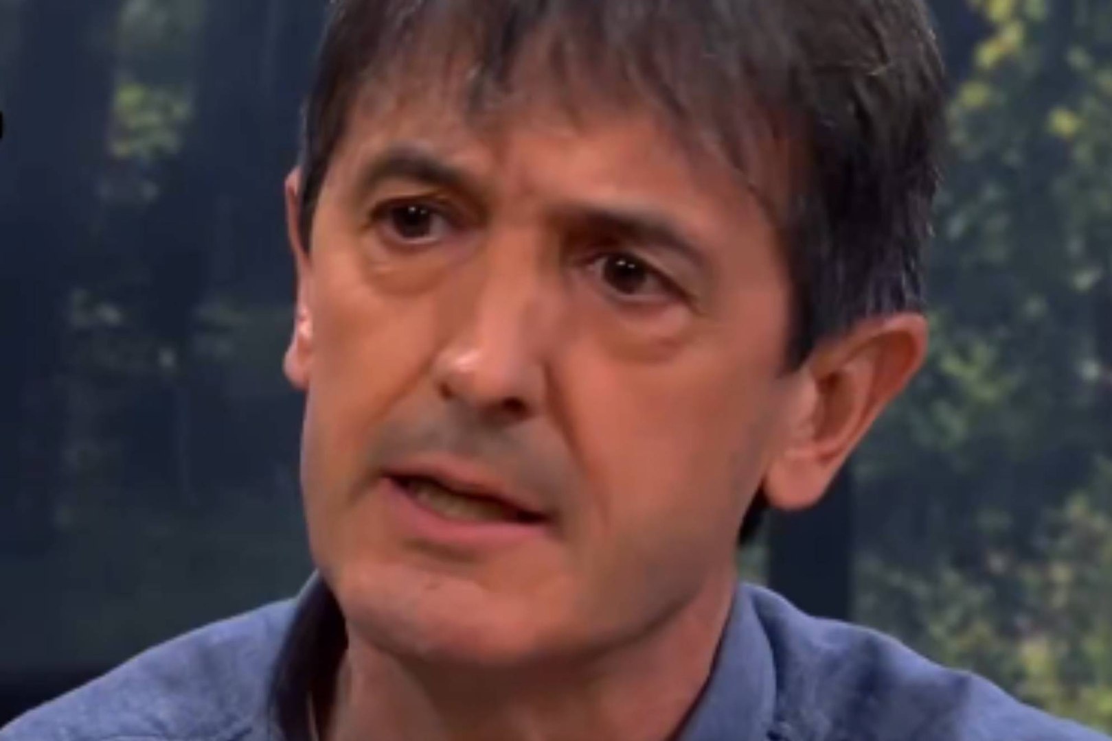 "Los niños tendrían que estar prohibidos en las ciudades hasta los 14 años"