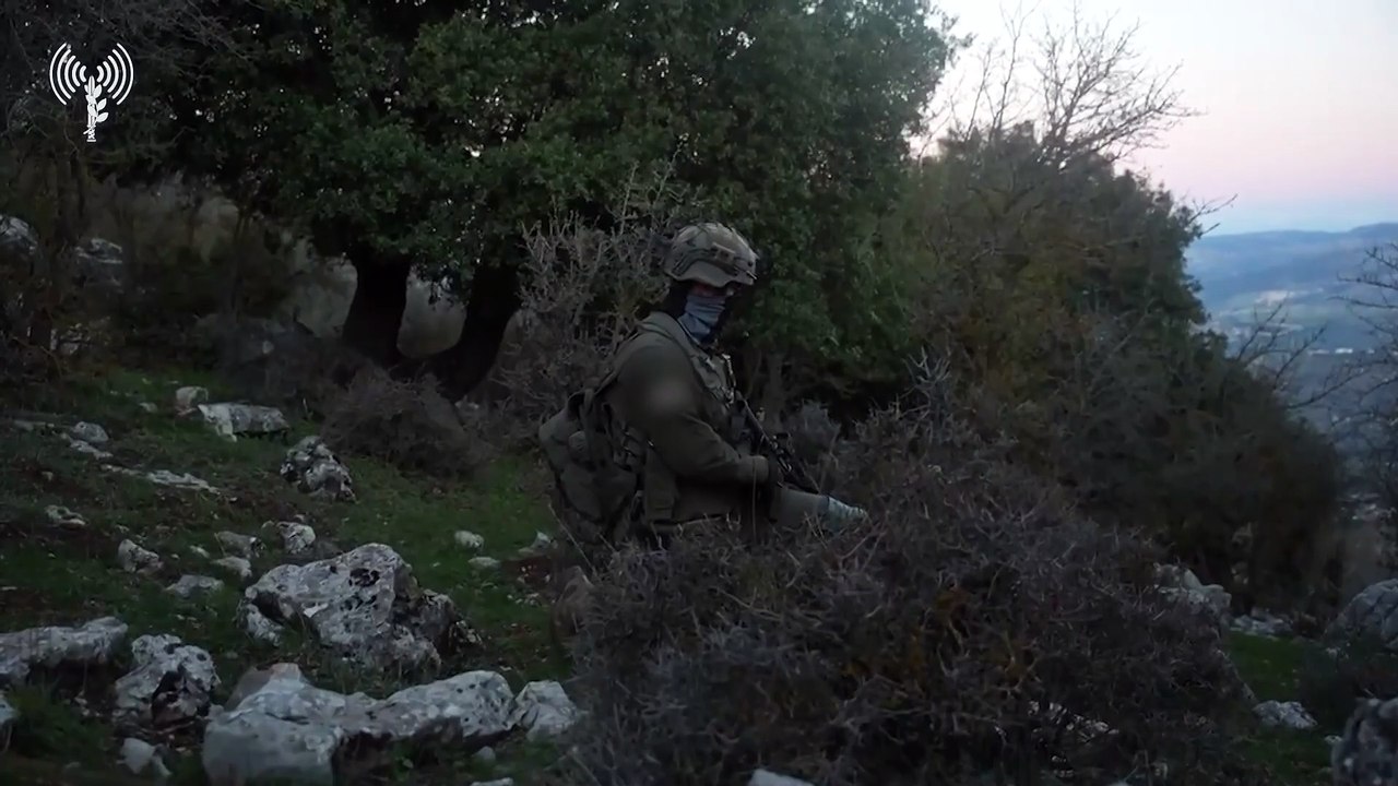 El Ejército de Israel difunde imágenes y asegura haber hallado armas y lanzaderas de Hezbolá en el sur de Líbano