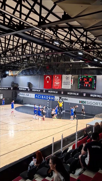 İkinci Yarının İlk Yarısı - Beşiktaş v Trabzon BŞB - Ardventure Erkekler Süper Ligi - Play-Off 1. Maç