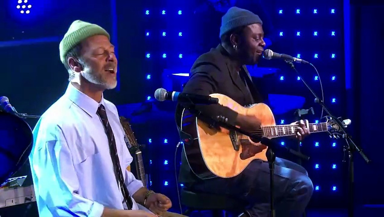 Christophe Maé chante "La Lune" dans "Le Très Grand Studio RTL"